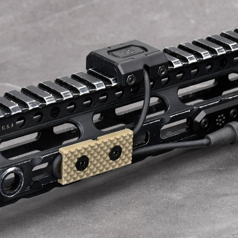 戦術的な MLOK レール懐中電灯スイッチングラインカバー  - 3D Printing Airsoft Parts のレビューと価格